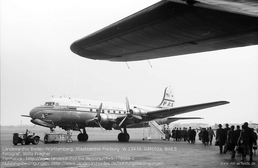 C-54 Skymaster (Douglas DC-4) of Pan American World Airways (PAA) N90902 