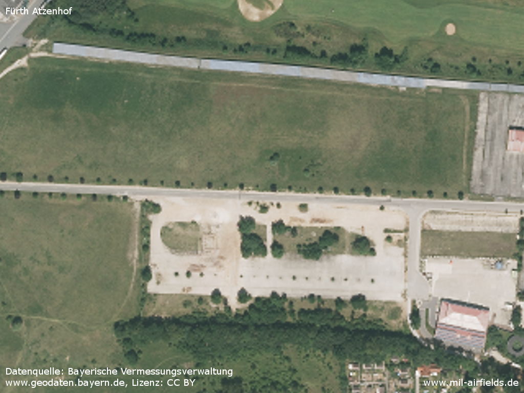 Former runway (and taxiways, Fürth Atzenhof airfield, Germany