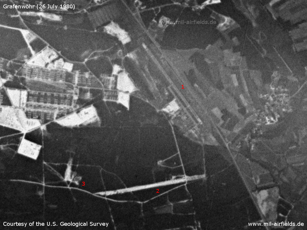 Flugplatz Grafenwöhr auf einem Satellitenbild 1980