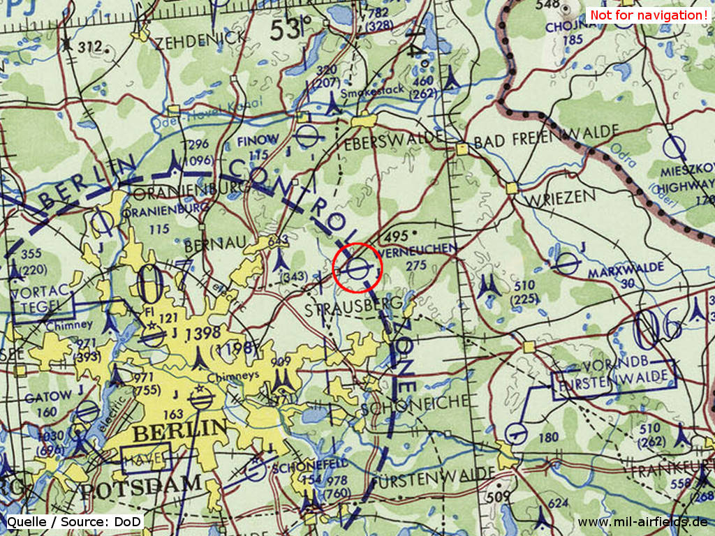 Flugplatz Werneuchen auf einer Karte 1972