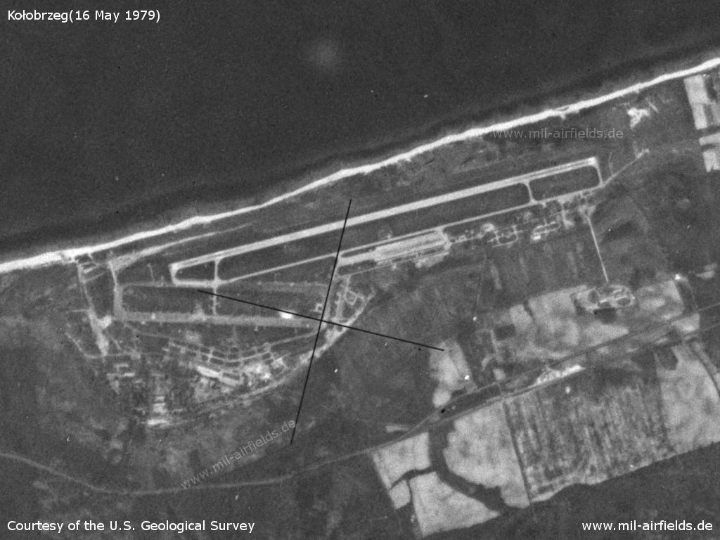 Flugplatz Kołobrzeg Bagicz auf einem Satellitenbild 1979