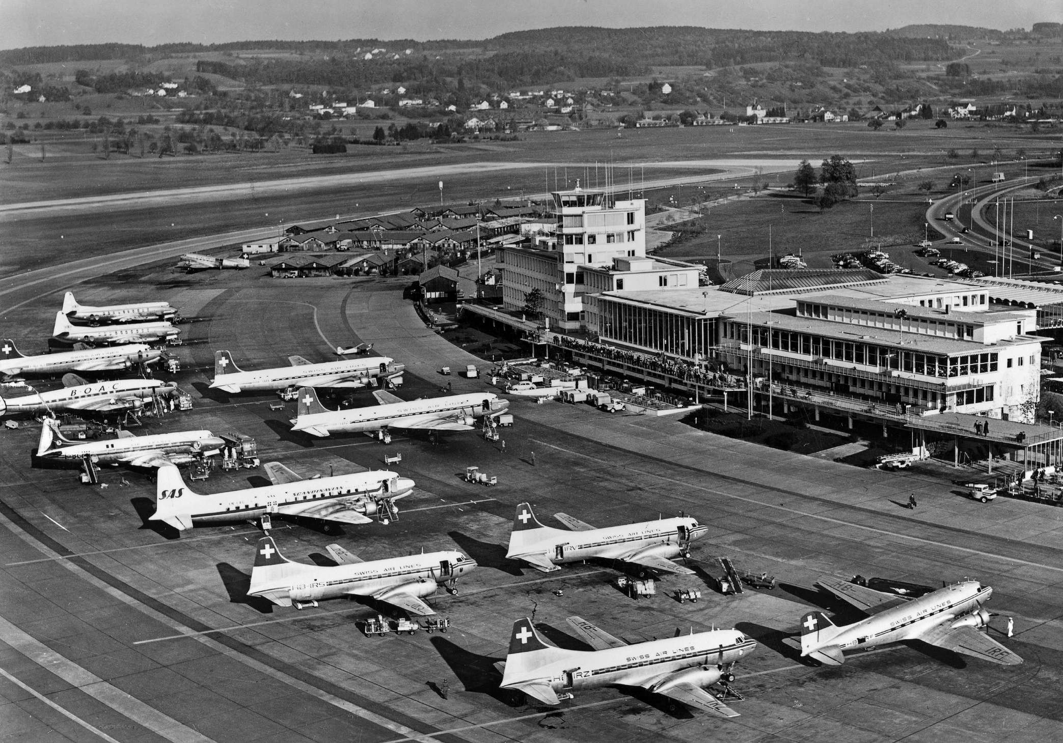 Luftbild Flughafen Zürich Kloten, Swissair, BOAC, SAS