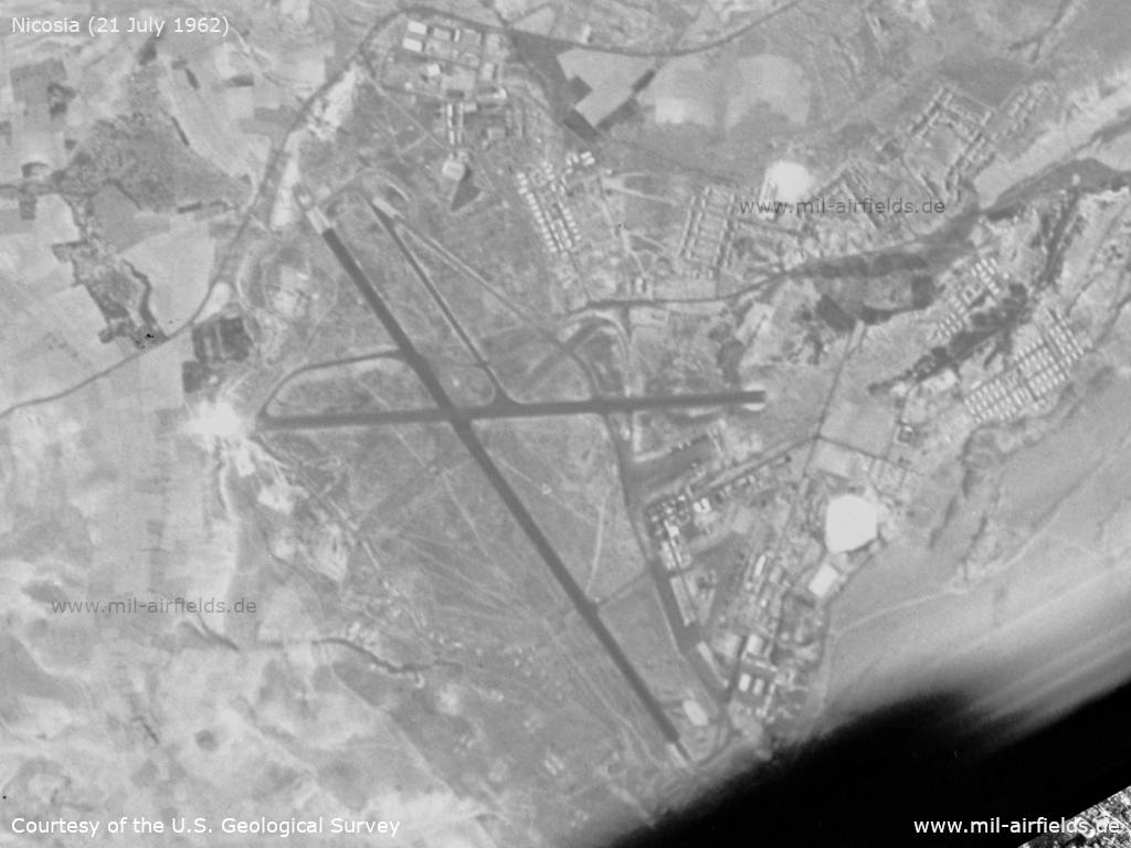 Flughafen Nikosia: Satellitenbild 1962