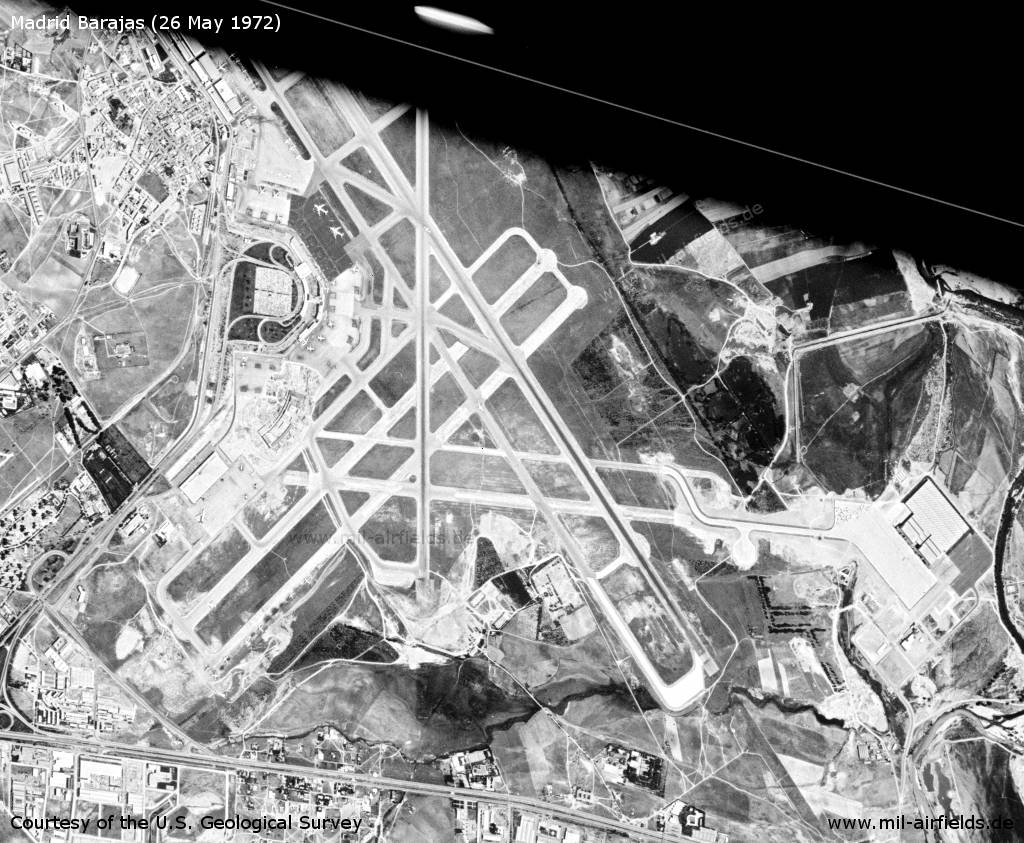 Luftbild / Satellitenbild Madrid Barajas, 1977