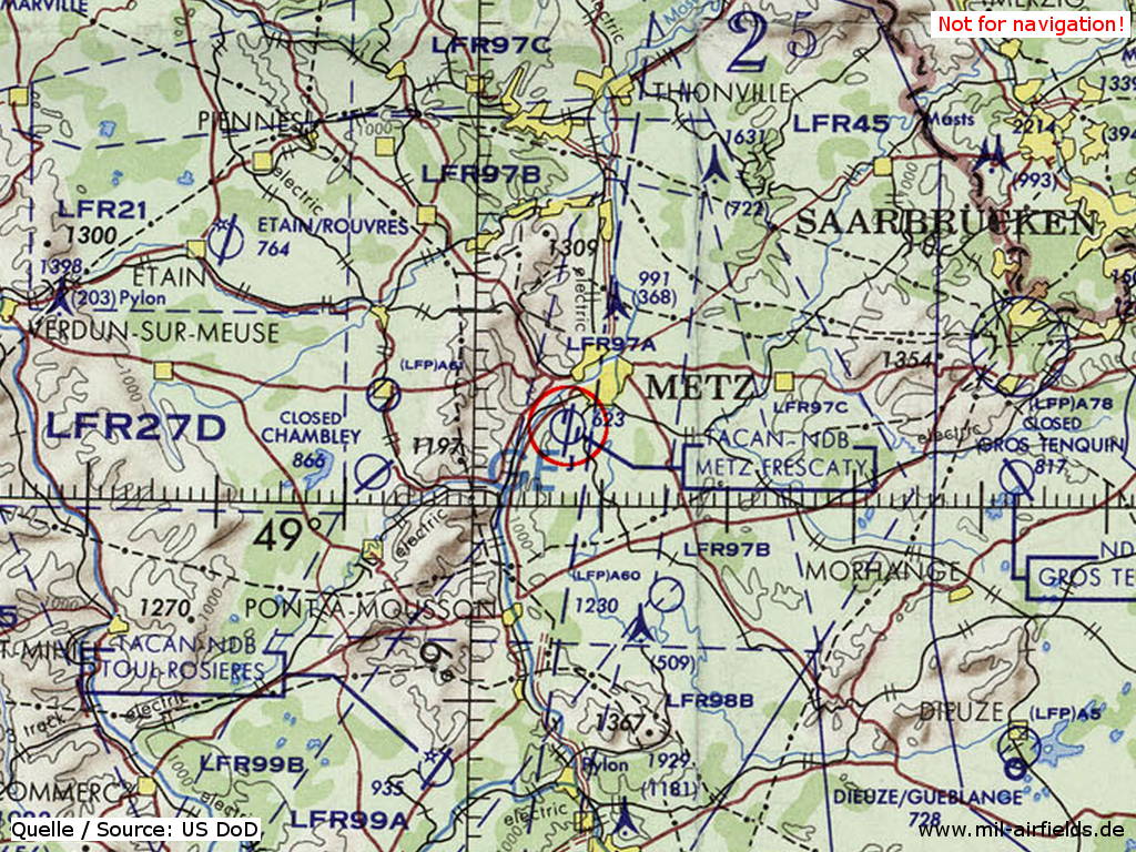Flugplatz Metz Frescaty auf einer Karte 1972