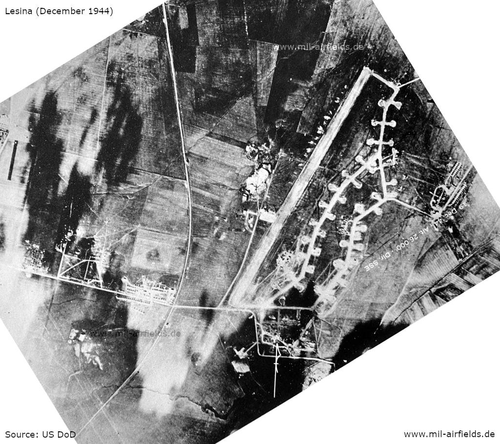 Flugplatz Lesina, Apulien: Luftbild Dezember 1944, United States Army Air Force
