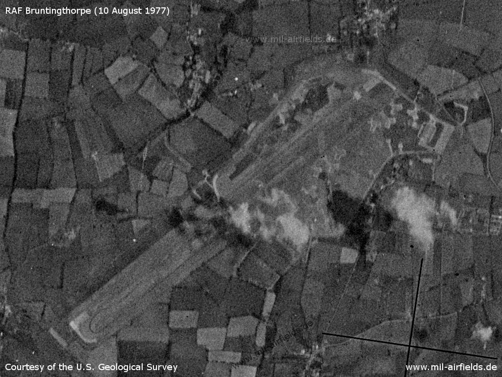 Satellitenbild Flugplatz Bruntingthorpe 1977