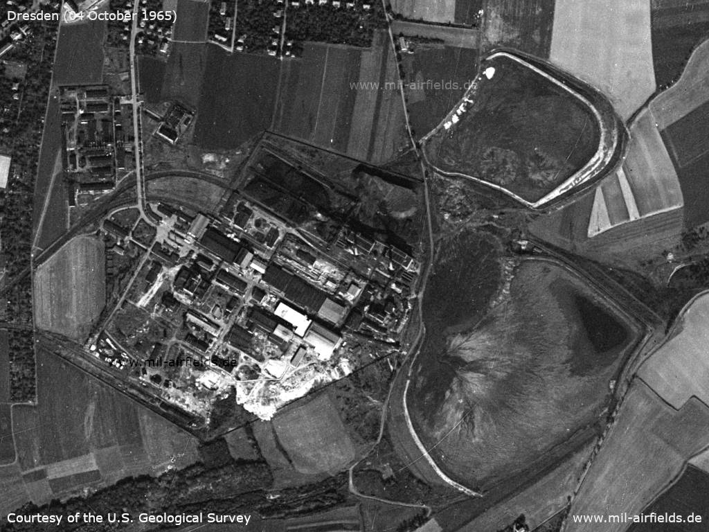 Luftbild / Satellitenbild Uran-Aufbereitungsanlage / VEB Reifenwerk Dresden Gittersee, DDR 1965