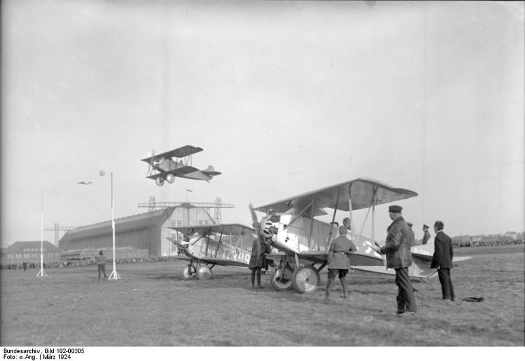 Flugplatz Staaken 1924