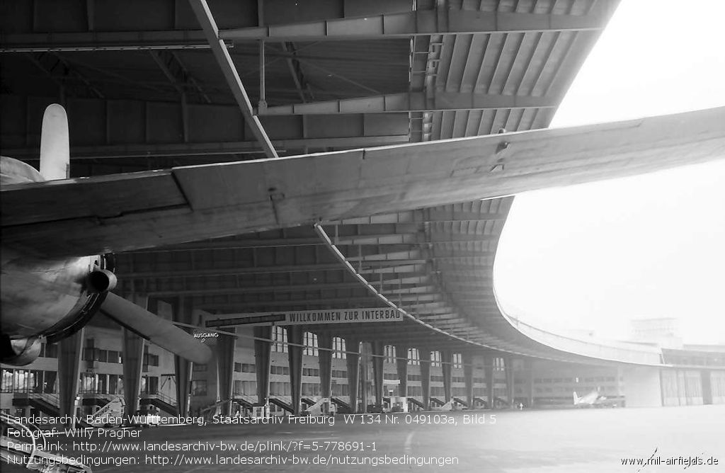Covered gate Berlin Tempelhof Airport