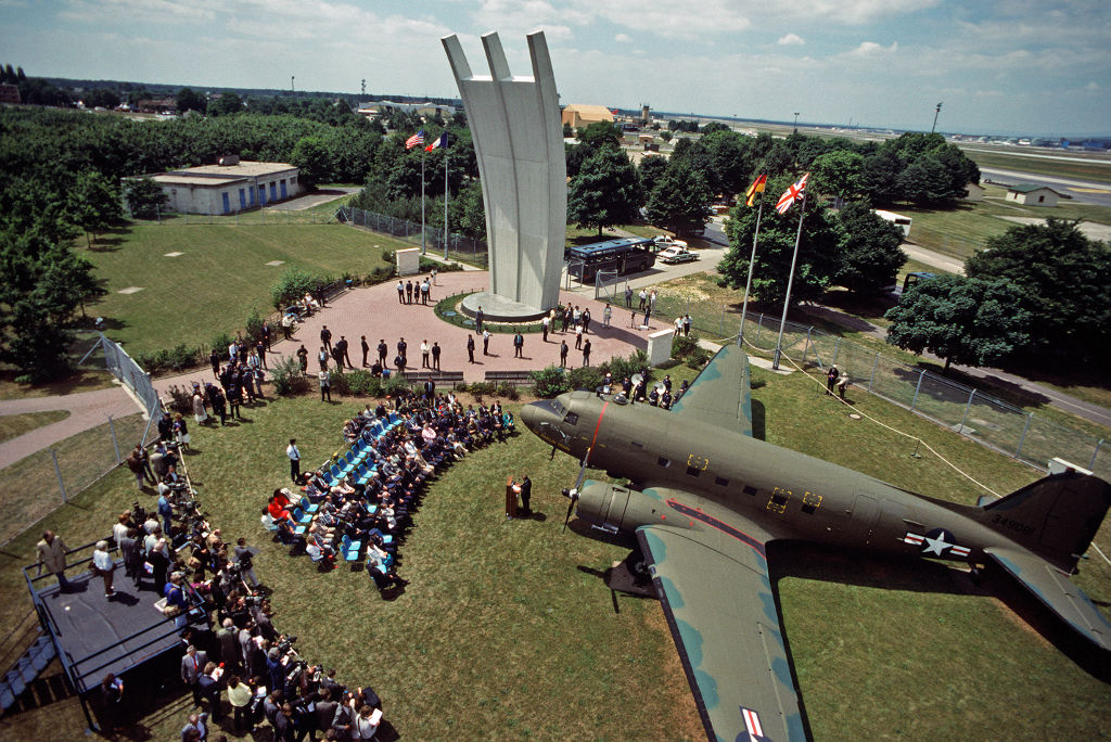 Ceremonies 40th anniversary Berlin Airlift