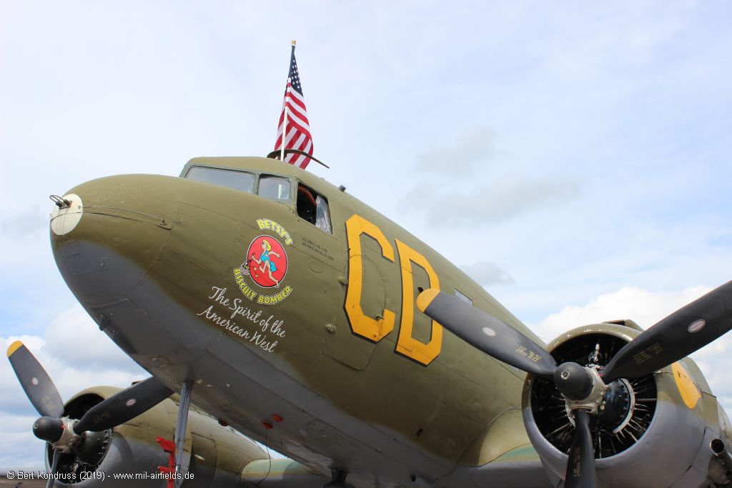 C-47 Dakota N47SJ 