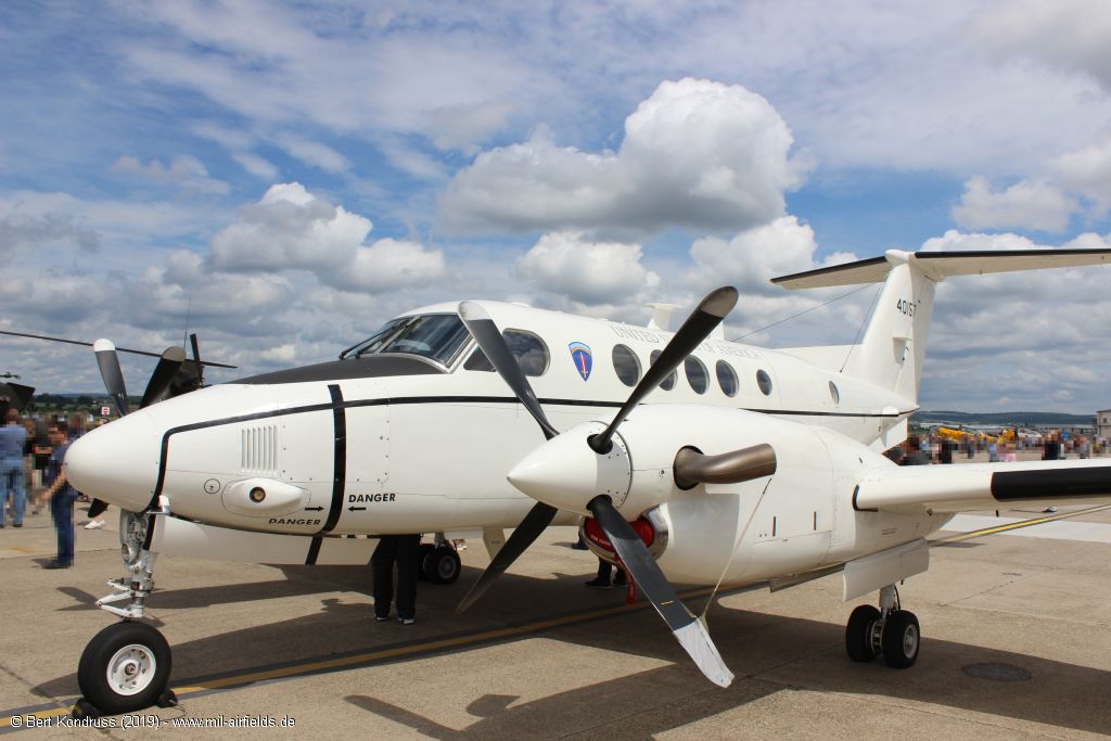 Beech C-12 Huron 40175 of the US Air Force