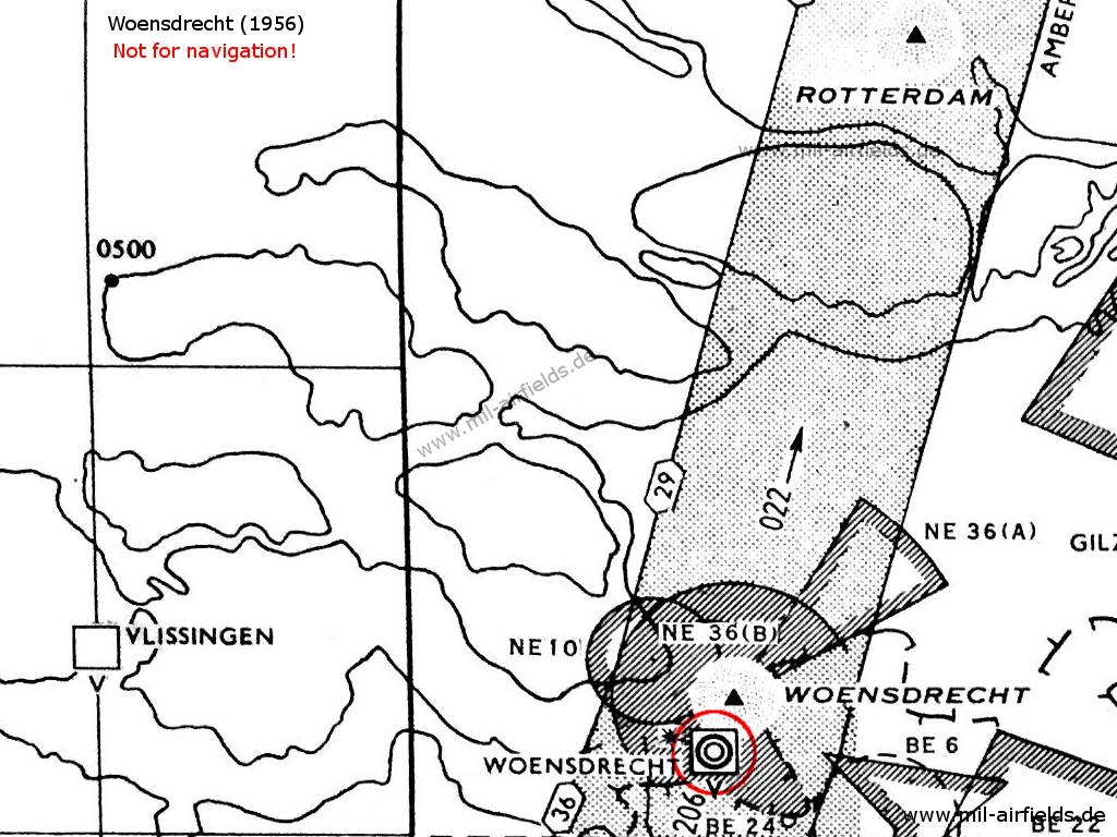 Woensdrecht mit umliegenden Luftstraßen und Sperrgebieten 1956